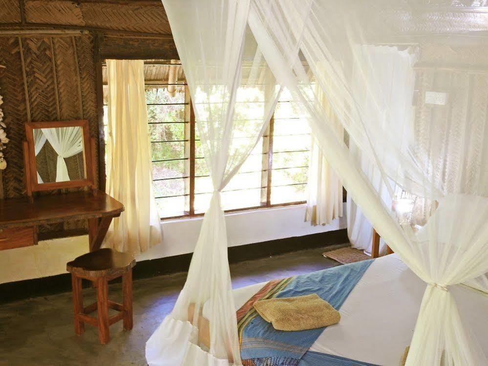 Peponi Beach Resort Pangani Ngoại thất bức ảnh